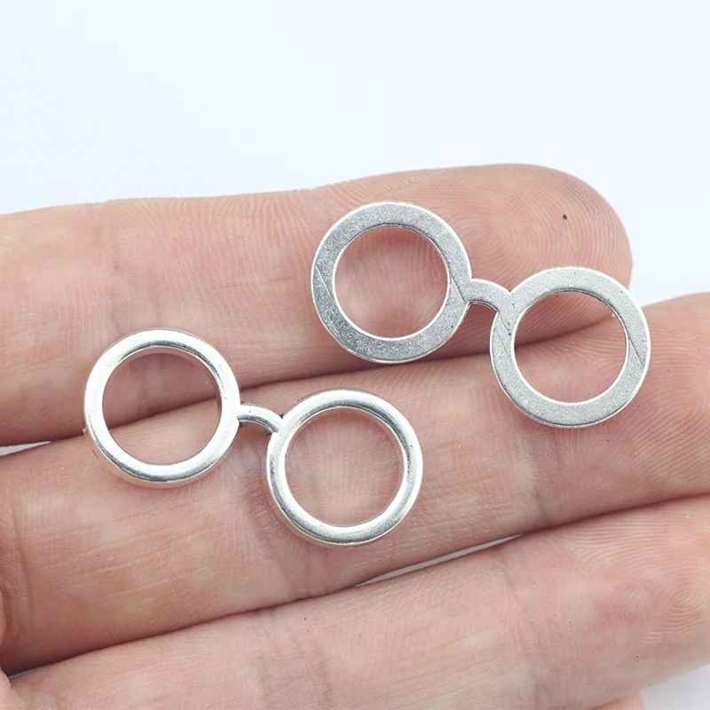 亜鉛合金メガネチャーム,アンティークシルバーカラー,ペンダン - Jewelry Making Glasses のレビューと価格