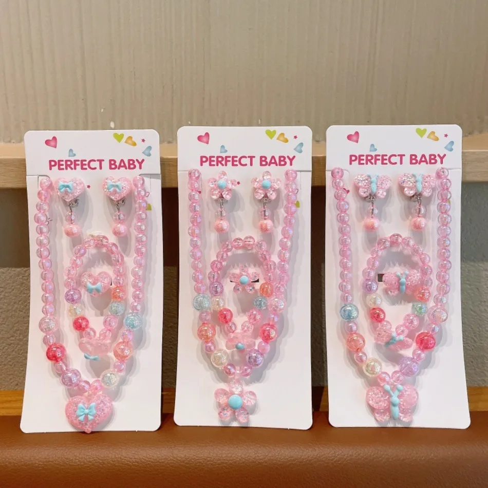 グリッターピンクハートビーズジュエリーセット幼児女の子プリン - Jewelry Making Kits For Girls のレビューと価格