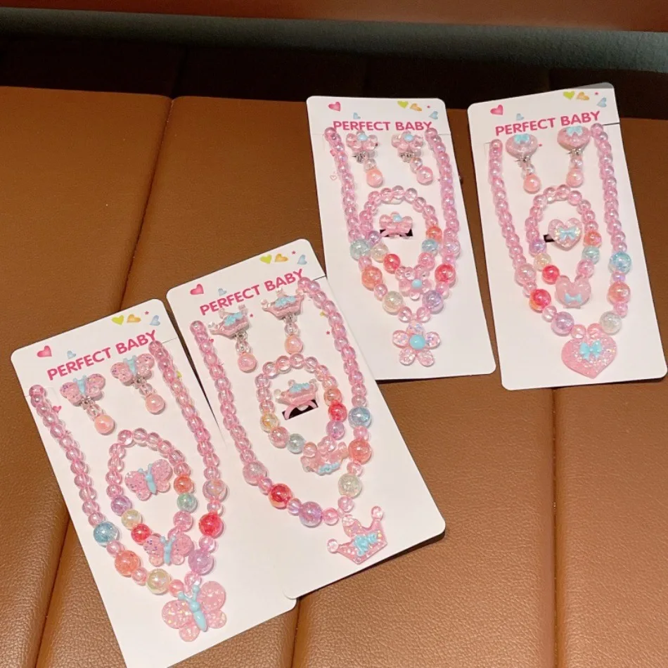 グリッターピンクハートビーズジュエリーセット幼児女の子プリン - Jewelry Making Kits For Girls のレビューと価格