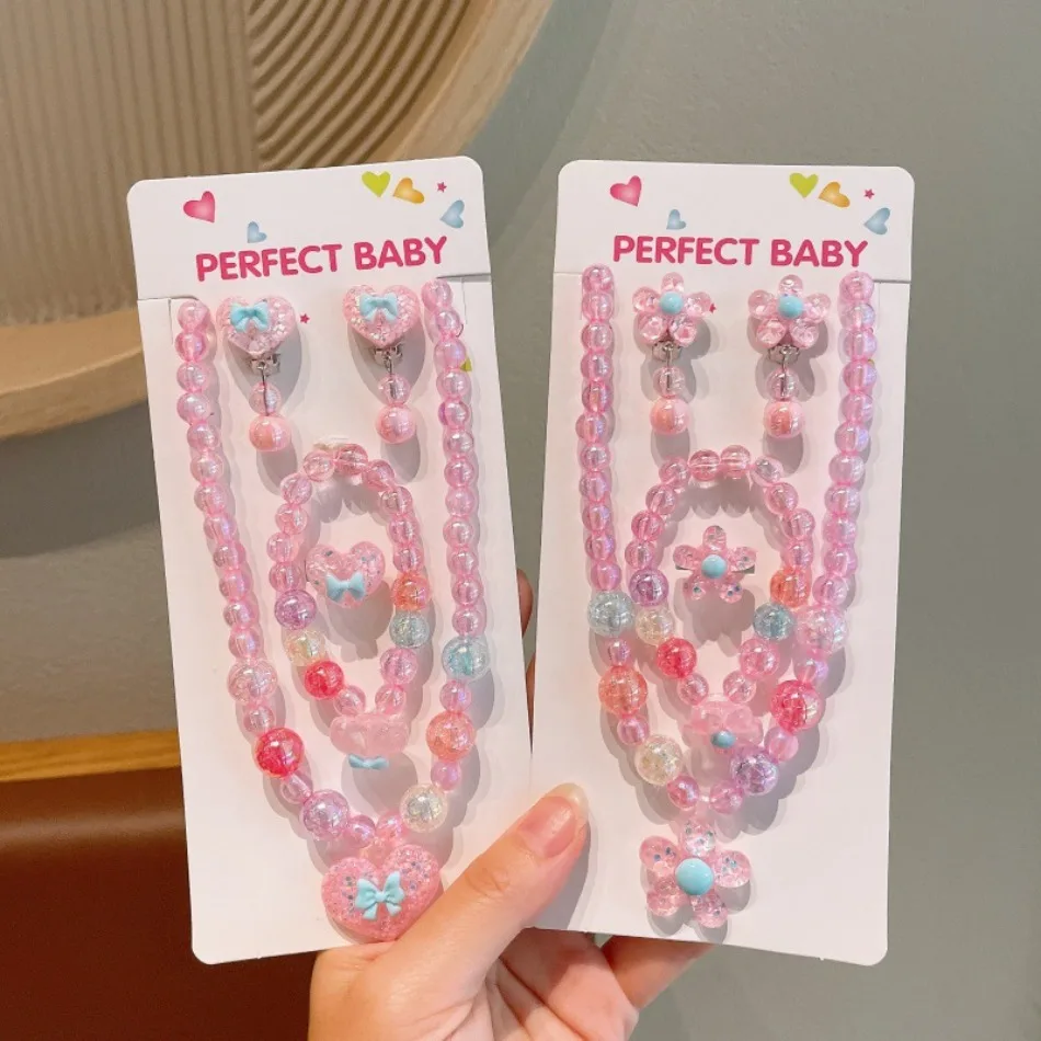 グリッターピンクハートビーズジュエリーセット幼児女の子プリン - Jewelry Making Kits For Girls のレビューと価格