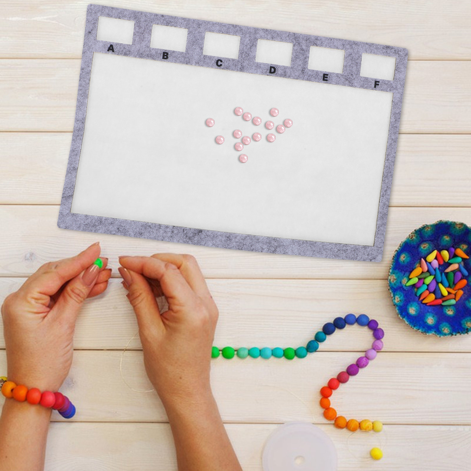 フェルトビーズマット ブレスレット ビーズボードトレイ ジュ - Jewelry Making Tray のレビューと価格