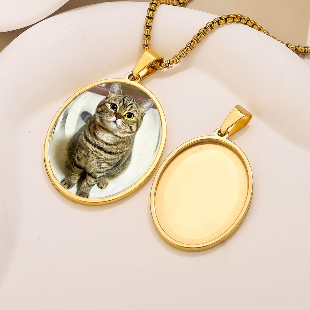 5個入り ステンレス製チャーム 金メッキ オーバルペンダント - Jewelry Making Tray のレビューと価格